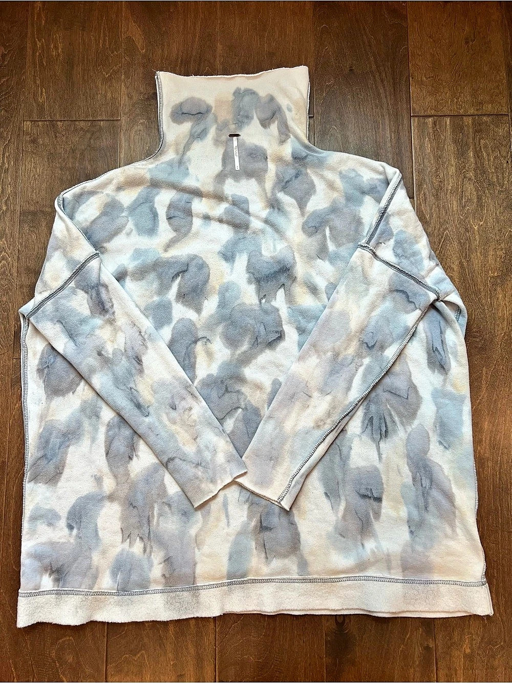 Free People Tie Dye Turtleneck Size Small